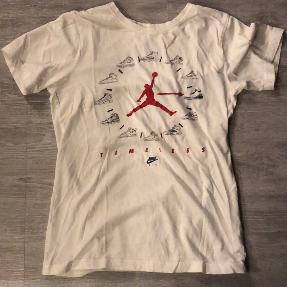 Kids size large Nike Jordan graphic T-shirt